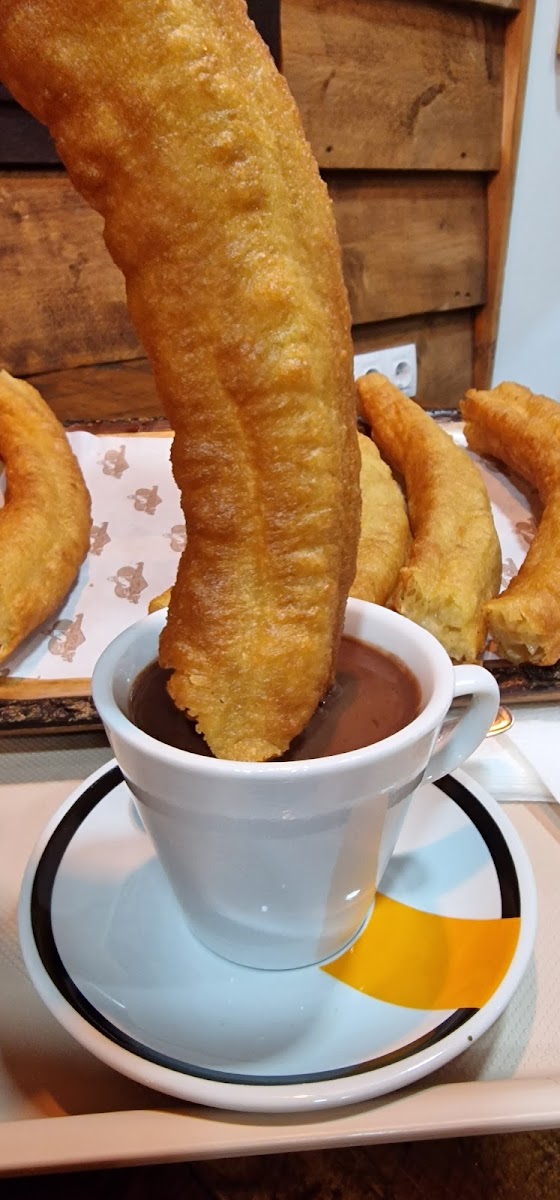 Cafetería La Pata Caliente-7